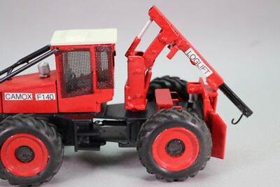234B (Grue forestière à flèche articulée) - TIGERCAT