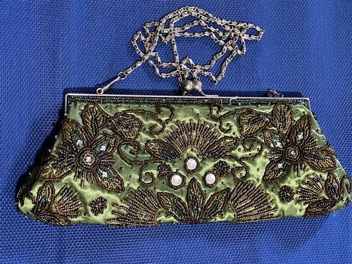 Bolso de mano Bisou Bisou Michele Bohbot verde con cuentas con cadena - Imagen 2 de 3