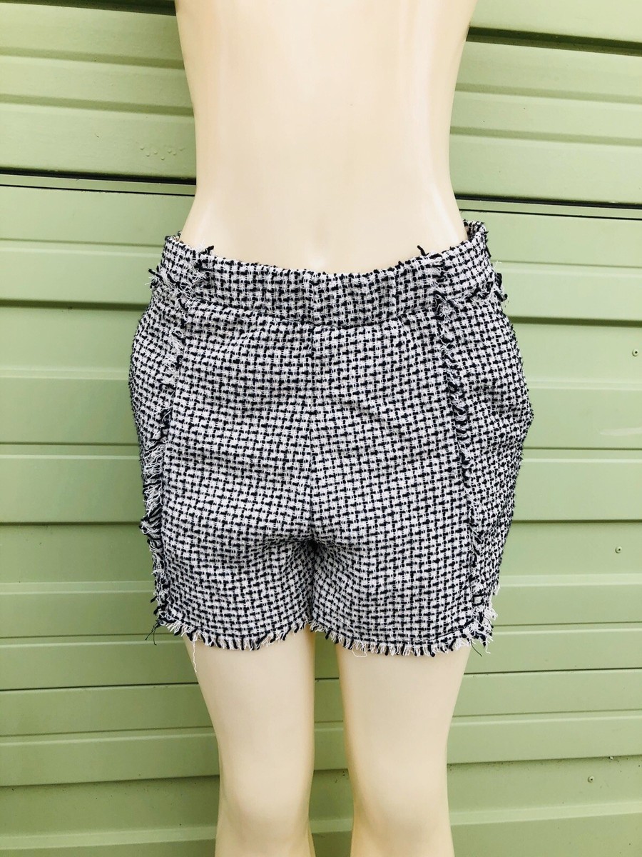 NEW ZARA Woman Black WHITE CHECKED TWEED SHORTS Waist 30'' Size L
