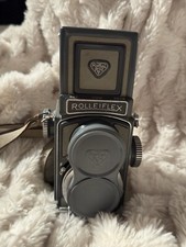 Grey BABY ROLLEIFLEX, Orig Case, Vintage Bag  Accessories. Includes Manuals