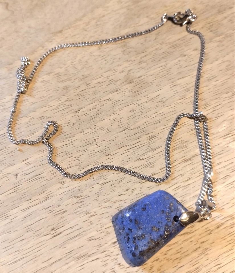 Splendide Collier Pendentif Lapis Lazuli Chaîne Acier  - Photo 3/4