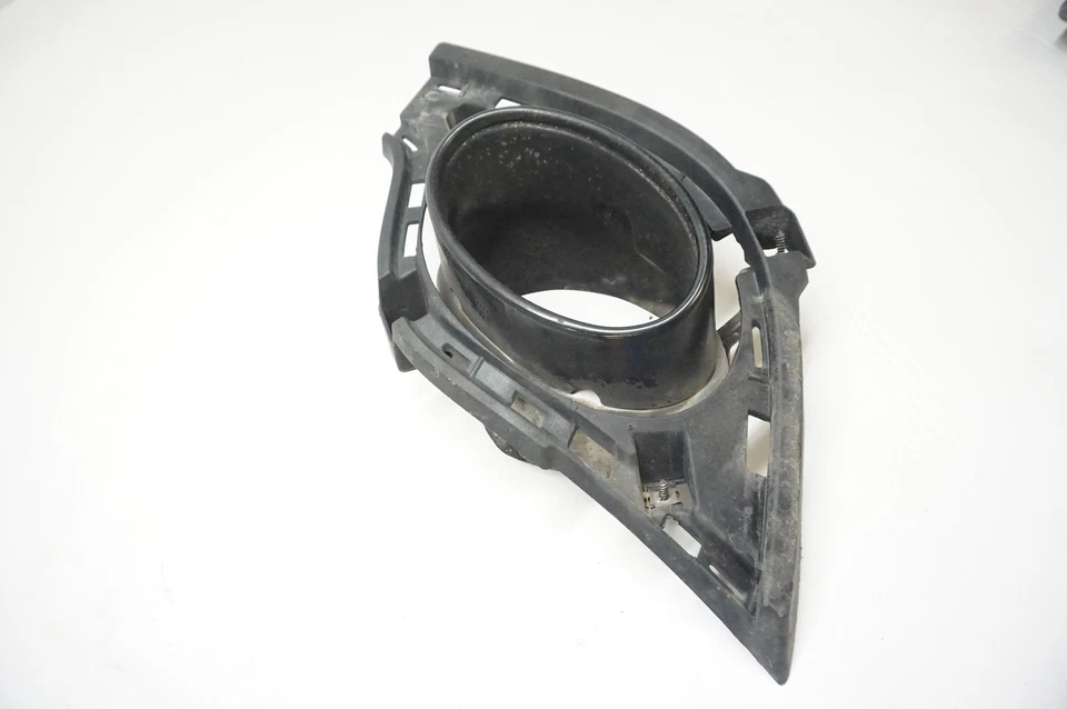 2013-2015 奥迪 RS5 乘客排气尖黑色原始设备制造商 — 第 4/4 张图片