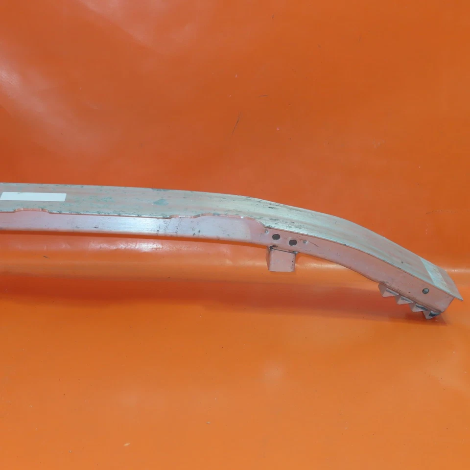 Barra de impacto delantera de refuerzo BMW I3 2014 2015 2016 2017 51117352812 OEM Foto 3 de 4