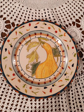 18 Carrots Laura Kelly Blue Sky Plates.Squash Vegetables 2001. 8 5/8&rdquo;
