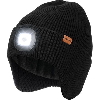 LED Strickmütze mit Ohrschutz und USB-C Ladeanschluss