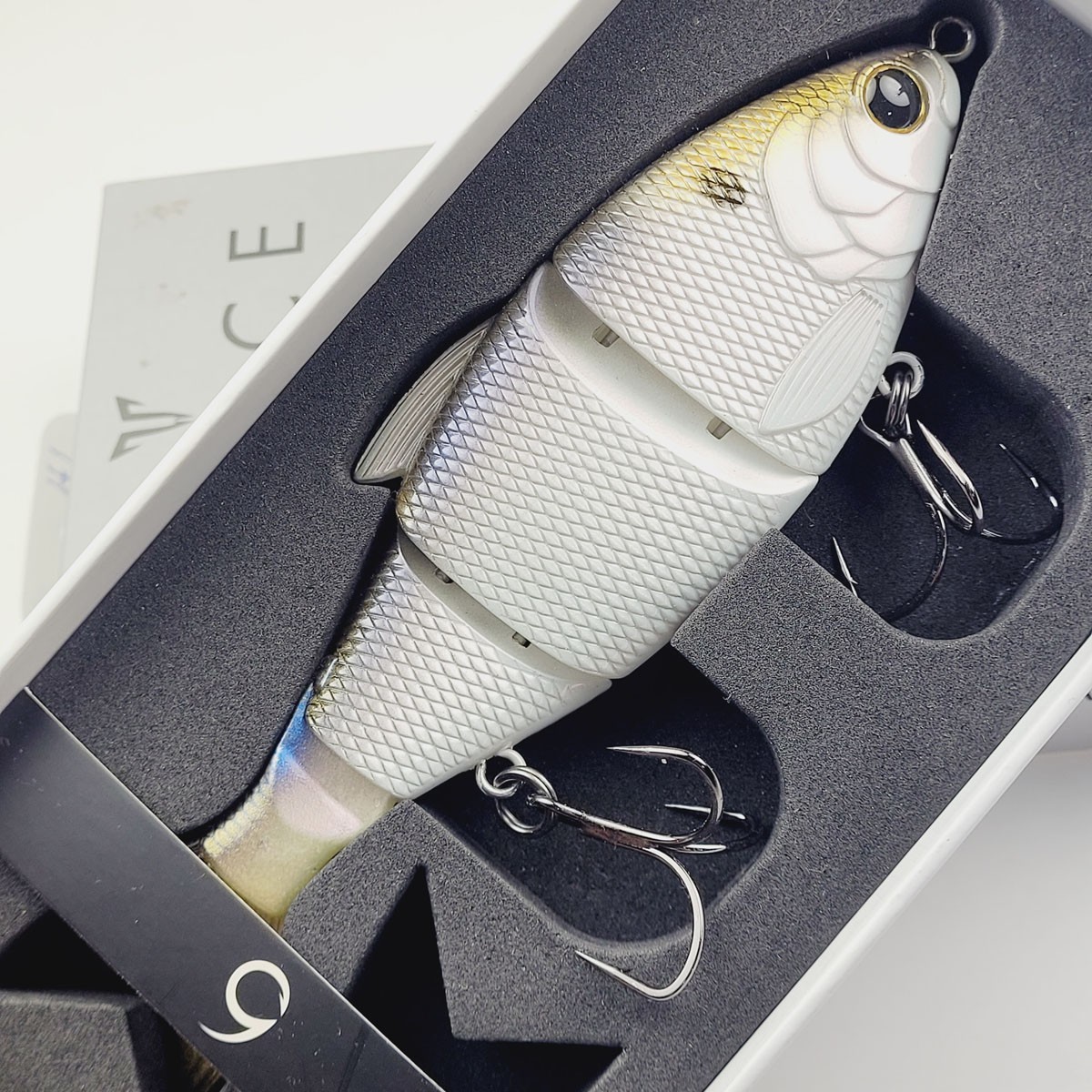 6th Sense Trace 6" Swimbait - Fast Sinking 2oz 4K Shad - Image 2