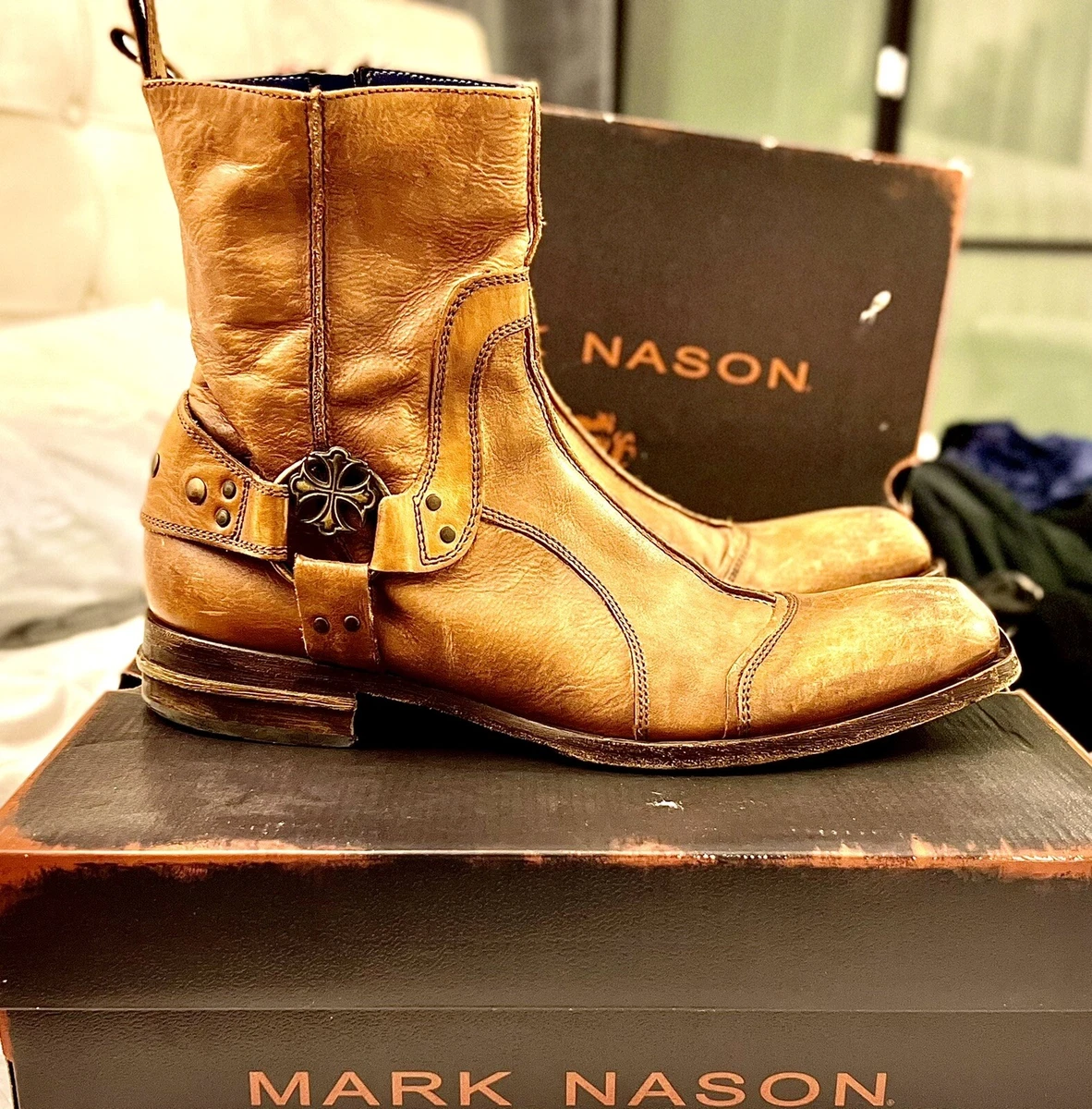 Nason boots top