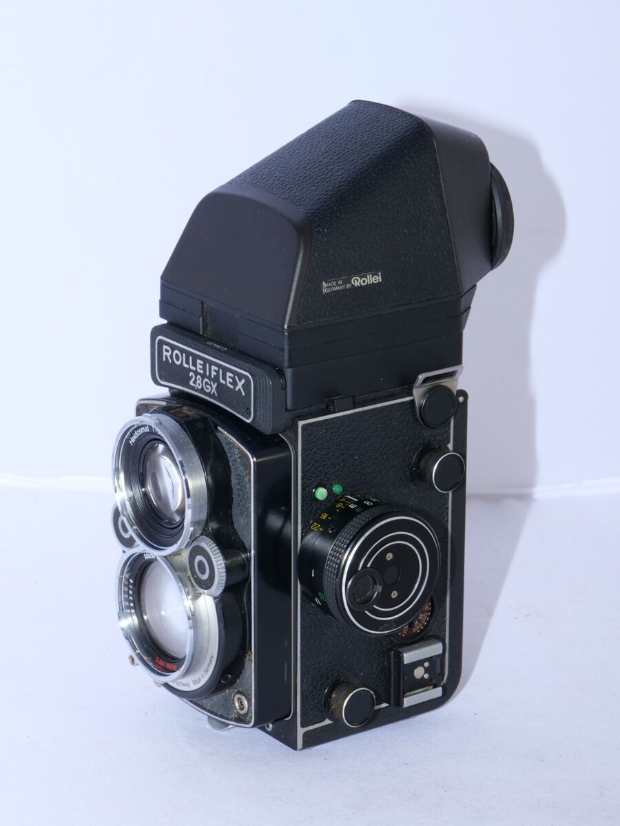 Rolleiflex 2.8GX Planar 6x6cm TLR film camera. 90* Prism Rolleiflex 2.8GX Planar 6x6cm TLR film camera. 90* Prism