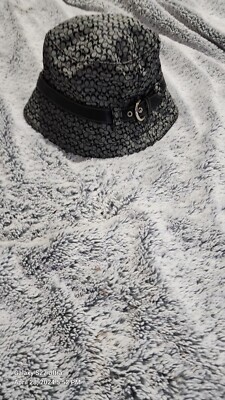 New ?Coach Black Bucket Hat With Signature Logo Pattern  display picture 3