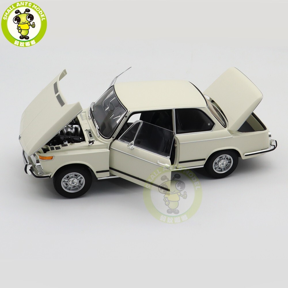 【京商】1/18　BMW2002tii 1/18 KYOSHO BMW 2002 tii Silver Diecast Model Car Gifts For