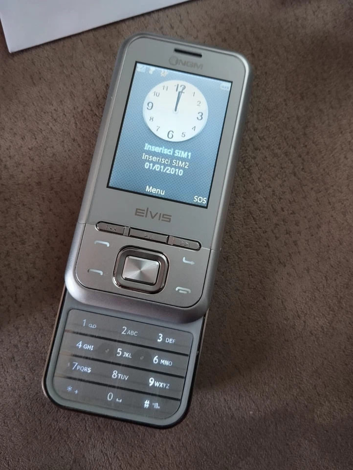 Cellulare vintage NGM mod.Elvis Silver - Immagine 2 di 4