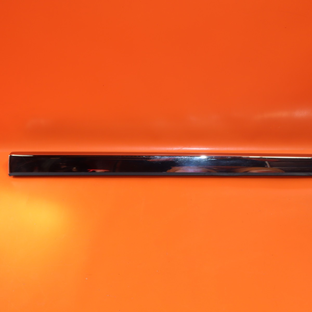 ROLLS ROYCE CULLINAN DOOR MOLDING LEFT FRONT 2017-2021 2022 2023 51137448581 OEM