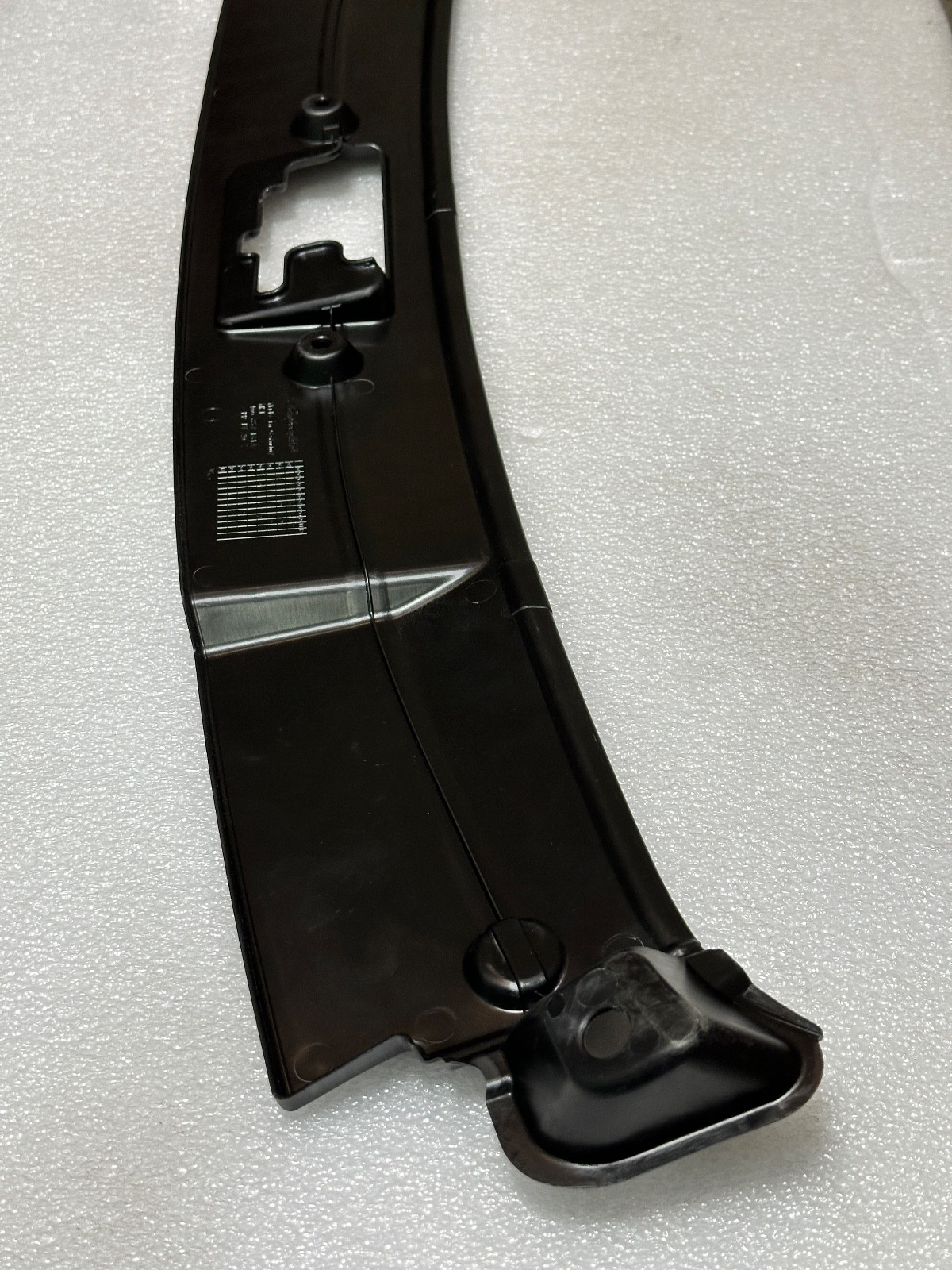 Lamborghini Gallardo Coupe, Spyder, Front Trunk Latch Trim, New, P/N 400857161A