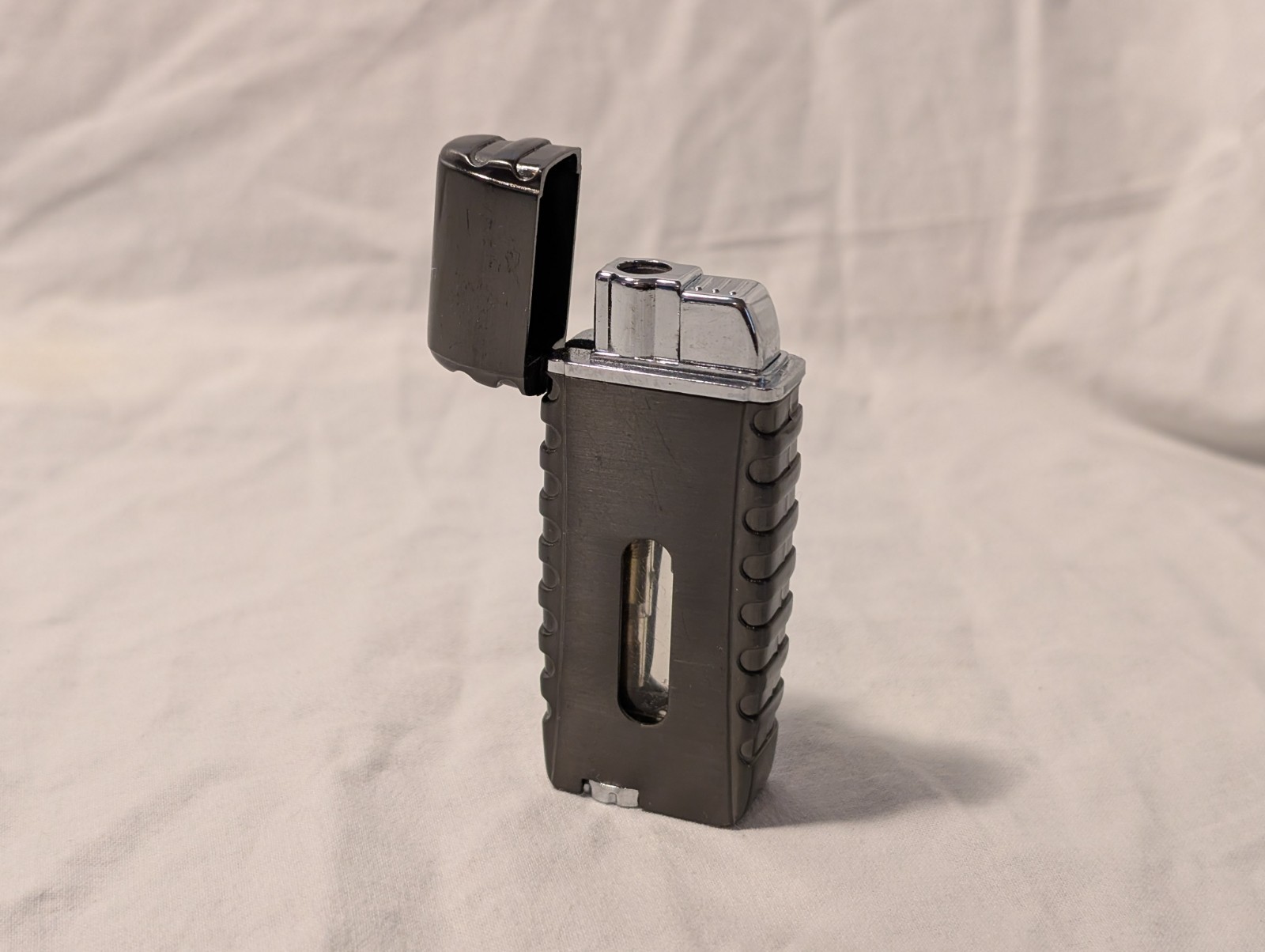 Atom Black - Flip Top Refillable Pocket Lighter