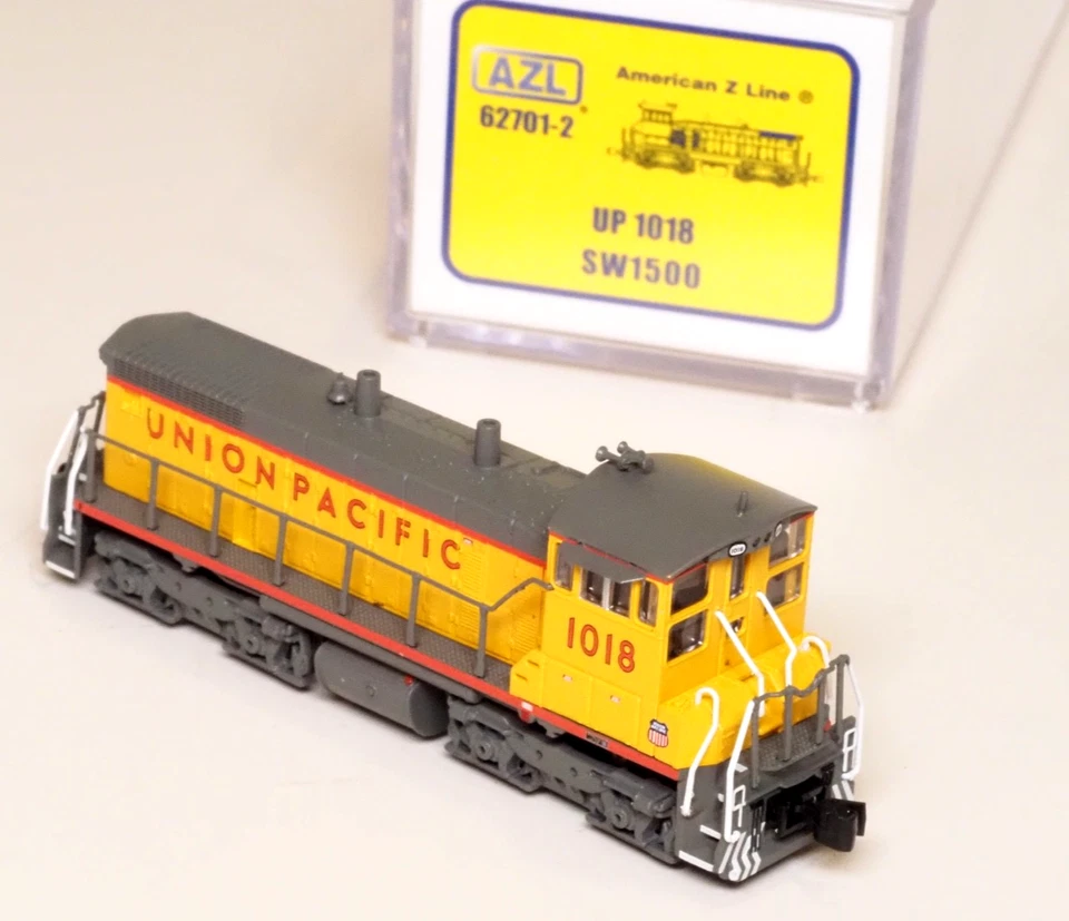 AZL 62701-2 Z-scale Union Pacific SW1500 Switcher Locomotive UP rd#1018 NEW - Image 3 of 4