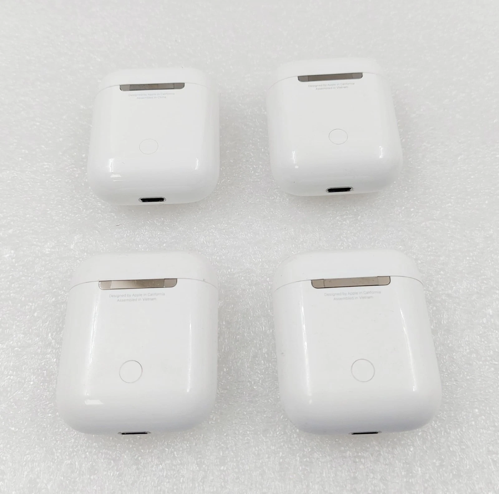 [LOT 4 PCS] Apple AirPods Charging Case Replacement A1602 Original OEM-Case Only