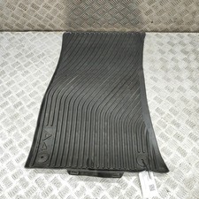 AUDI A4 Avant 8K5, B8 Bodenmatte vorne links 8K2061501 2.0 Diesel 105 kW 2795263