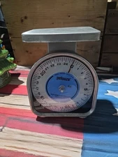 Pelouze 25 Pound Temperature Compensated Commercial Scale 