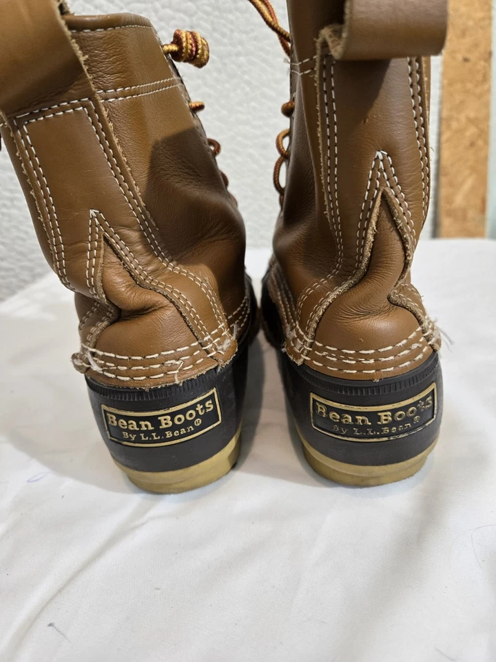 LL Bean Botas Mujer 6.5 Duck Bean Botas Cuero Tostado Lluvia Impermeable Hechas en EE. UU. Foto 2 de 4
