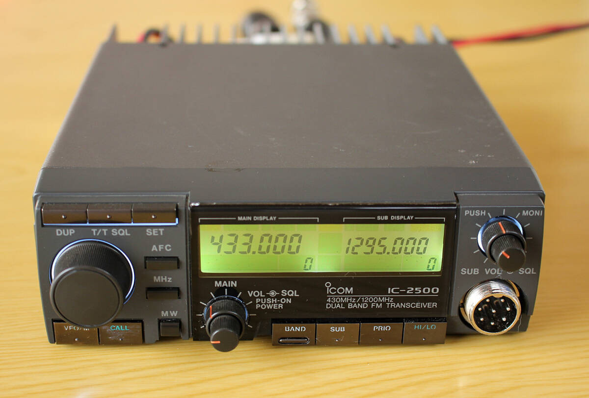 ICOM IC-2500 400/1200MHzデュアルバンド無線機 ICOM IC-2500 400/1200MHzデュアルバンド無線機 アイコム IC 2500