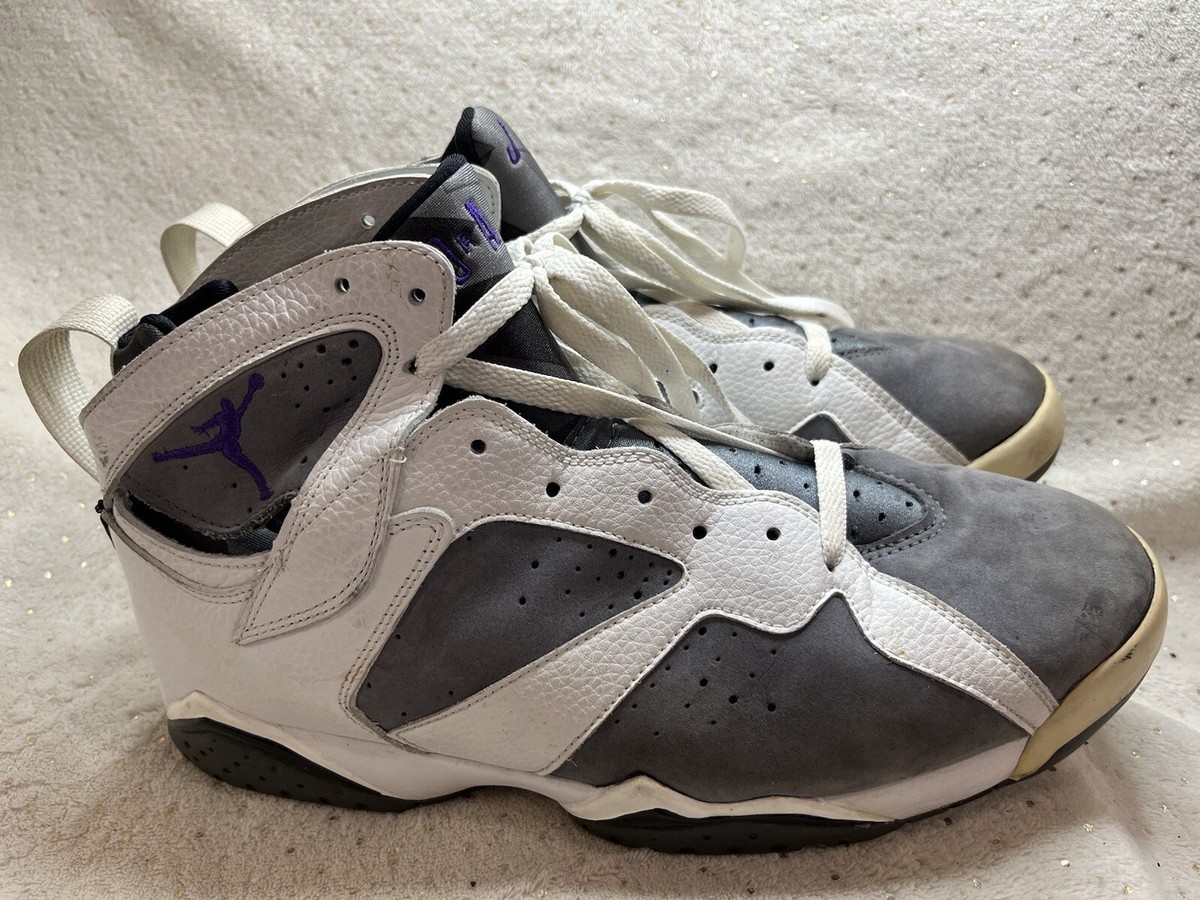 2006 Nike Air Jordan VII Retro Flint Grey/White/Purple 304775-151 Size