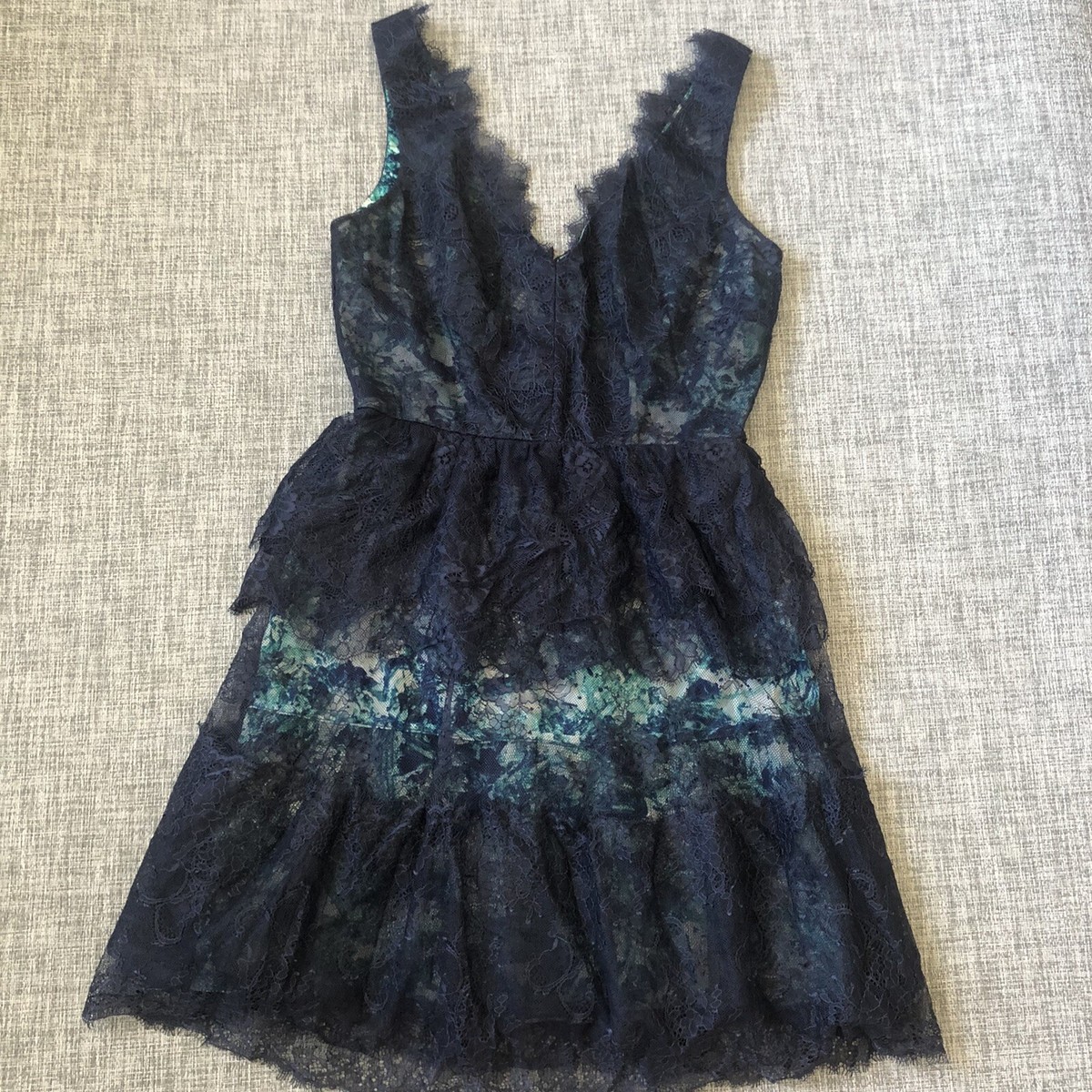 BCBG MAXAZRIA DARK INK COMBO WILLA LACE DRESS SIZE 0 Short Wedding Guest  Navy | eBay