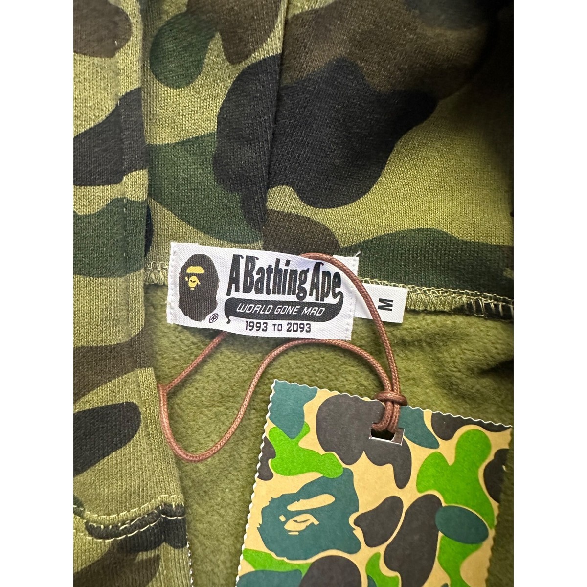 トップス A BATHING APE 1ST CAMO COLLEGE ZIPHOODIE A BATHING APE 1st Camo Bape Full Zip Hoodie | eBay