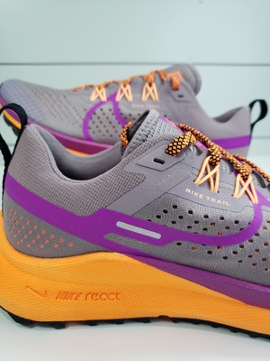 nike sports shoes for men under 500