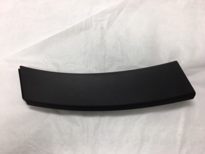 2007 2008 2009 2010 2011 2012 2013 Mazda CX9 right rear wheel trim oem new !!!