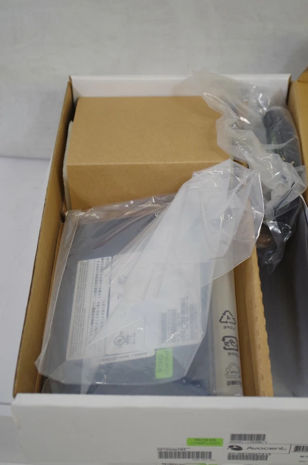  Avocent LongView IP Extender Transmitter and Receiver LVIPDH-001 Kit - Image 3 of 4