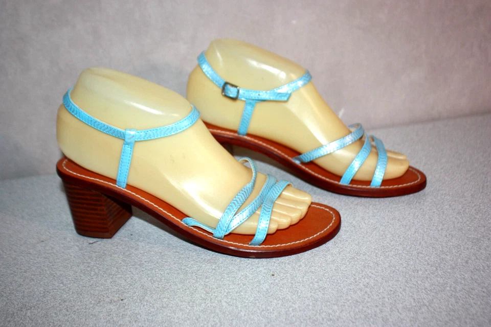MELLOW YELLOW Tong Cuir Lanière Fine Bleu Ciel Petit Talon T 37 TBE - Photo 1/4