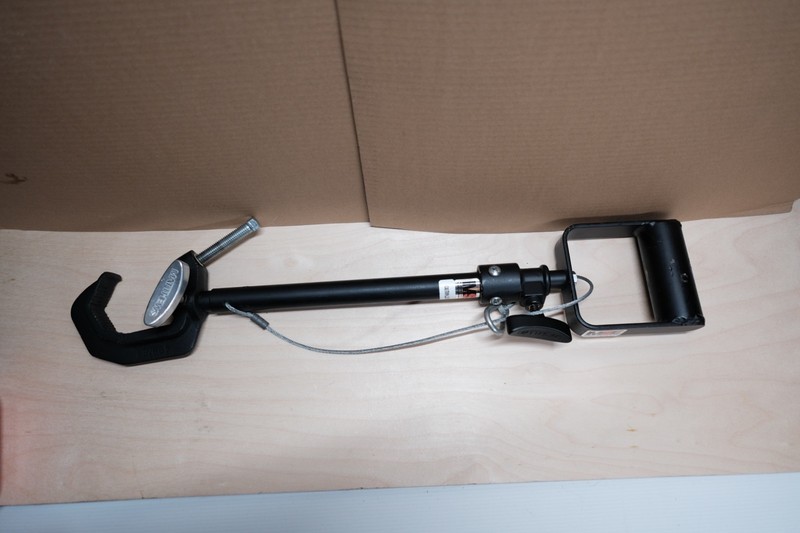 Matthews MSE Heavy Duty Telescoping Hanger 1.5- 3 Clamp/Stirrup Studio Lighting