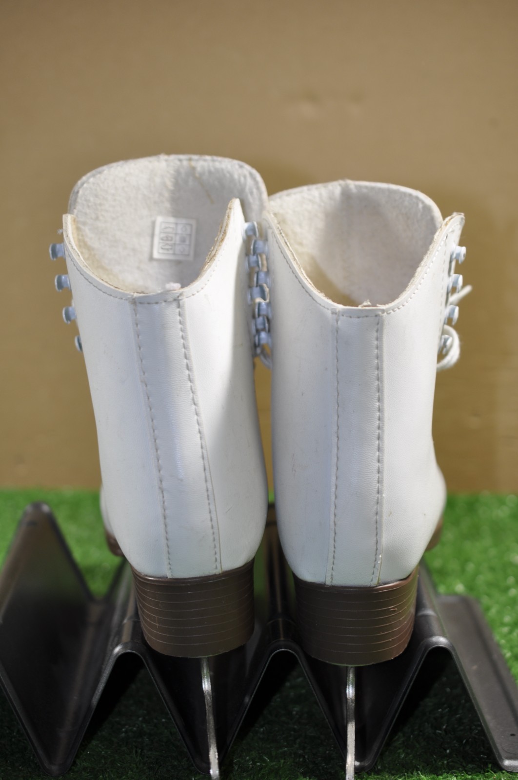 Glacier by Jackson 120 skate size 4 womens figure ice skates #148