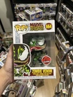Funko POP! Marvel Zombies #664 Zombie Venom EB GAMES + Protector