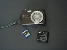 CASIO EXILIM EX-Z400  kompakte Digitalkamera