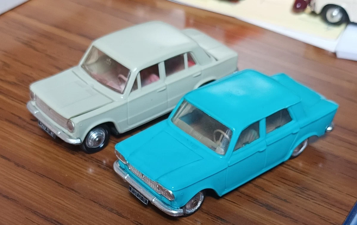 Micro Norev Mercedes 220 SE - Échelle 1/86, Modèle Ancien Et Complet