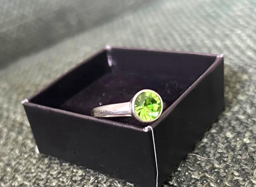 925 Sterling Silver Peridot Ring Round Bezel Set Solitaire Size Q