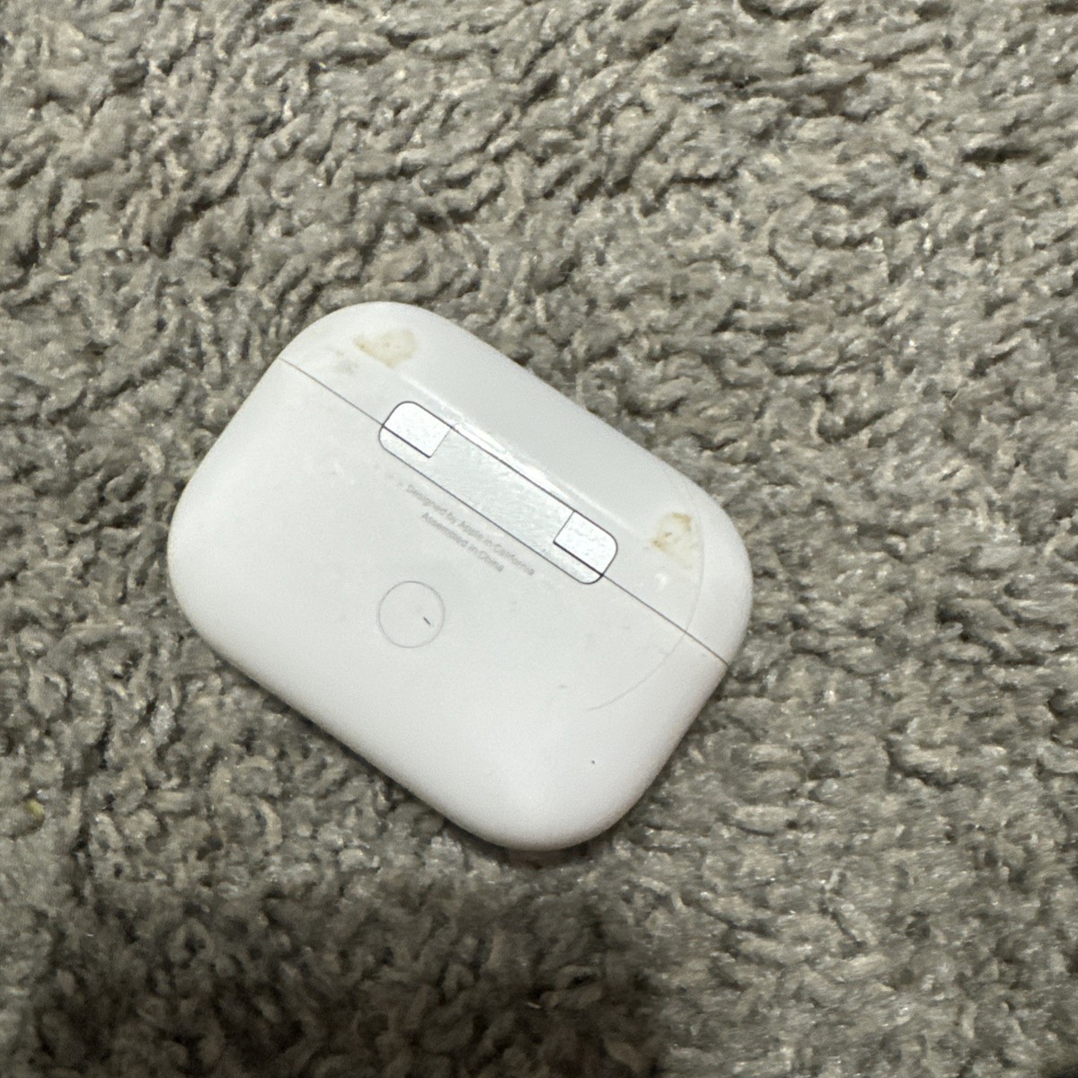 Apple AirPods Pro 2nd Gen. (A2698) w/MagSafe Wireless Charging