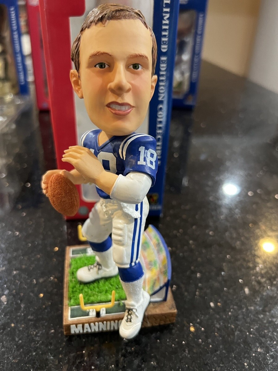 Indianapolis Colts Peyton Manning 2002 Field Action Bobblehead Foco Nib