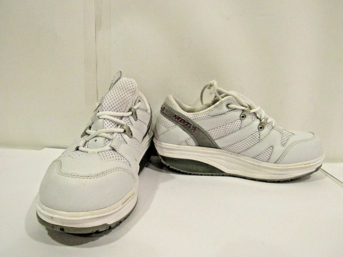 MBT Sport Size 8 M White Leather Lace Up Sport Walking Sneakers