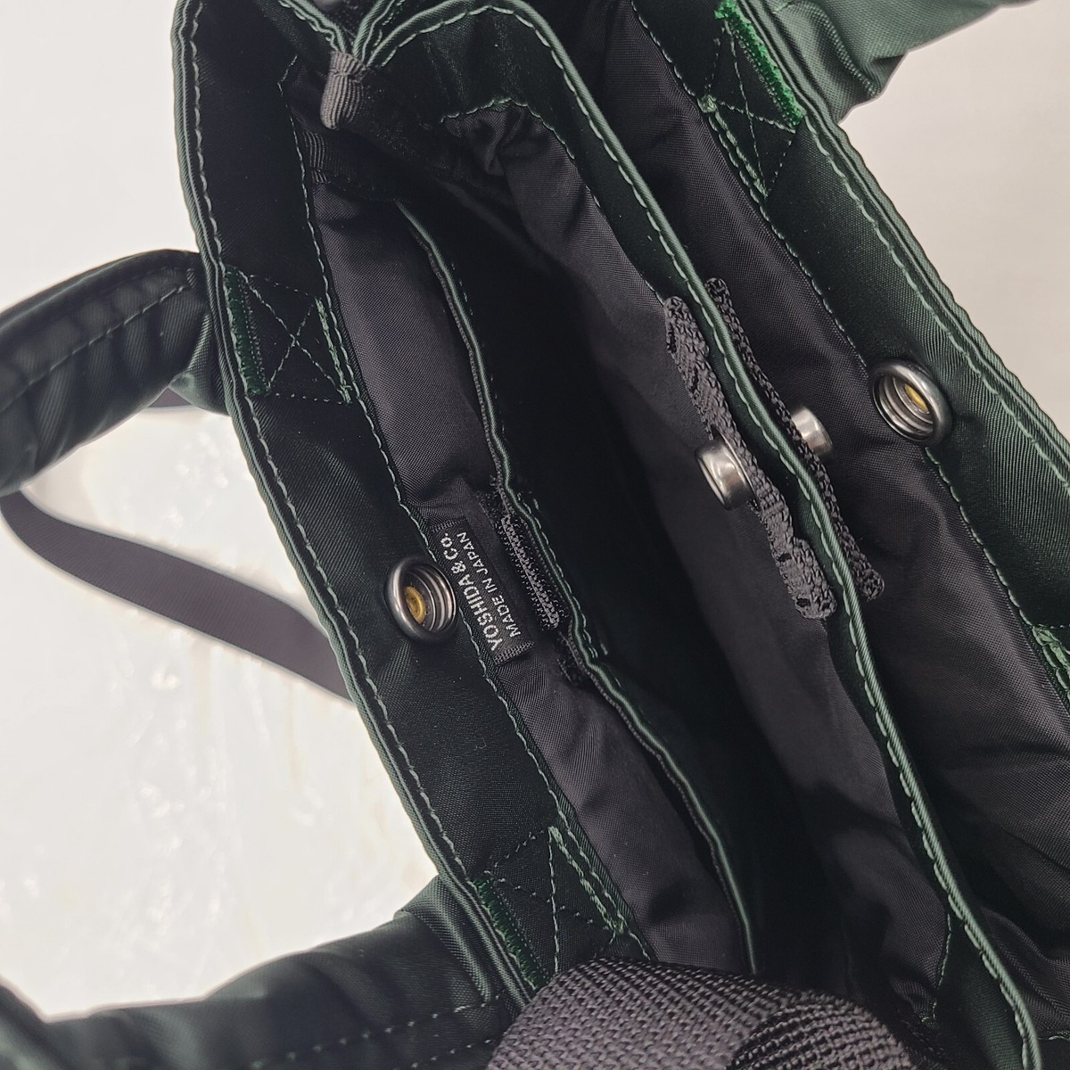 Starbucks Japan x PORTER Coffee Bean Shape Drum Bag Dark Starbucks Japan x PORTER Coffee Bean Shape Drum Bag Dark