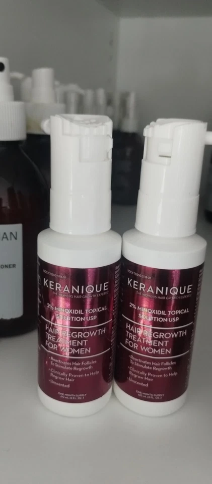 Lote de 2 NewKeranique Mujeres Tratamiento de Regeneración del Cabello 2% Minoxidil Sin Caja Foto 3 de 4