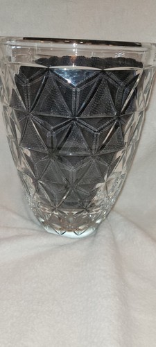 Beautiful Towle 24% Lead Cut Crystal Large 10’Tall Made In Poland Heavy - Picture 5 of 8