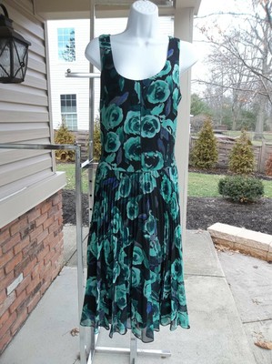 NWT DONNA MORGAN FAB BLACK&GREEN FLORAL PRINT DRESS 6