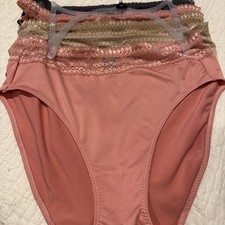 Rene Rofe Lingerie Women's 5 Pair Brief Panties Size Medium Underwear Polyester