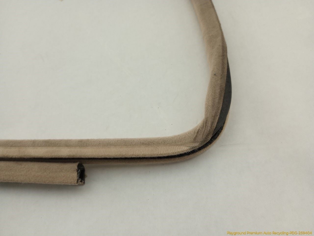 Maserati Quattroporte 2003-2008 Trim molding