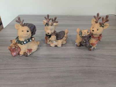 DESIGNSPIRATIONS CHRISTMAS DOWN HOME DEER FIGURINES