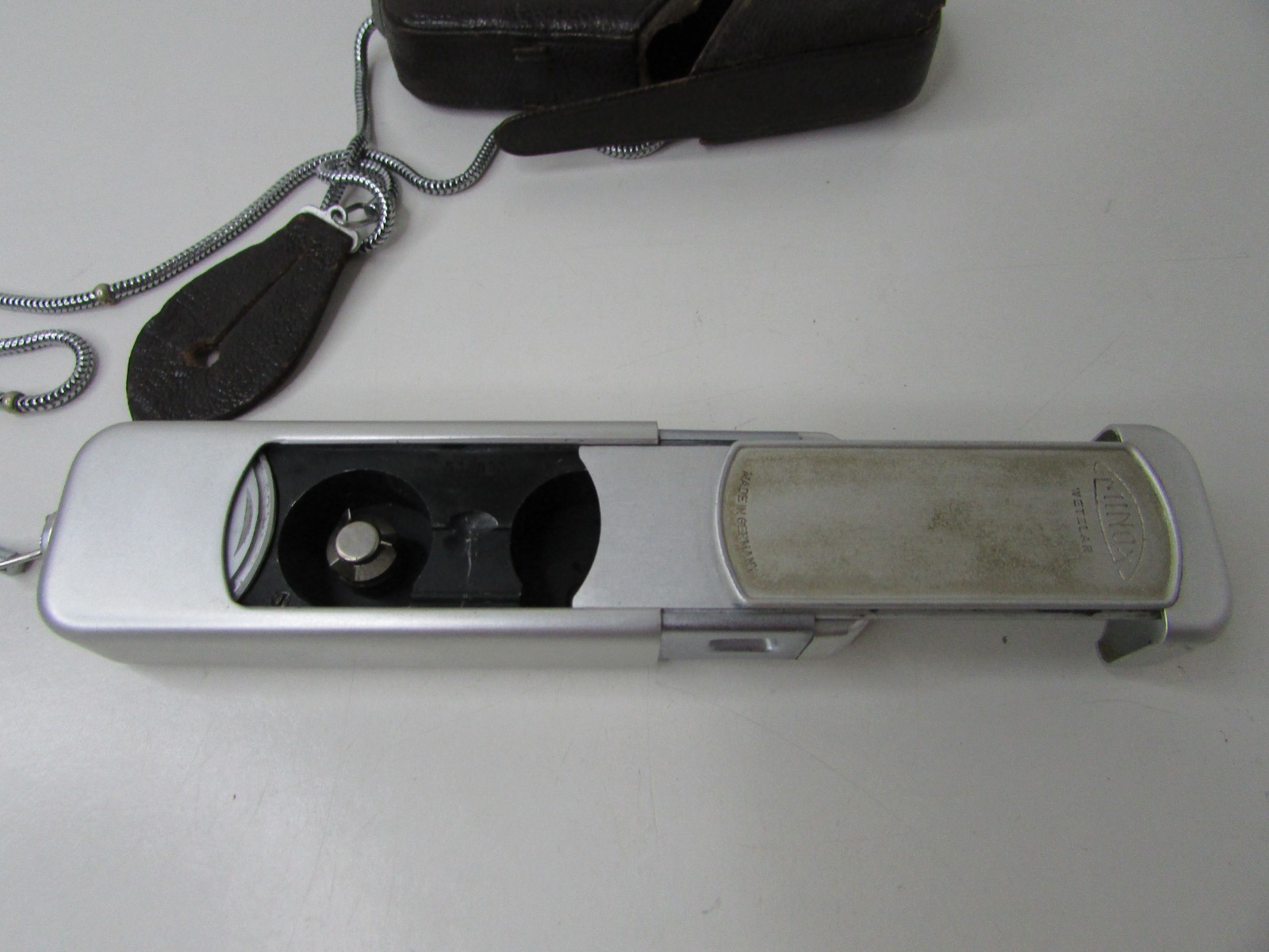 ANTIQUE MINOX SPY SUBMINIATURE CARMERA 3,5-15MM CASED