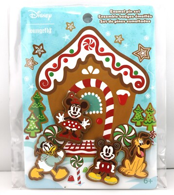 Loungefly Disney Mickey and Minnie Ice Skating Holiday  display picture 1