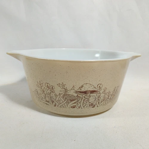 Pyrex Casserole Dish Mushroom Forest Fancies 474 B 1.5L Vintage Bowl Only